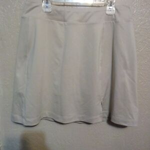 Lady Hagen essentials golf skirt